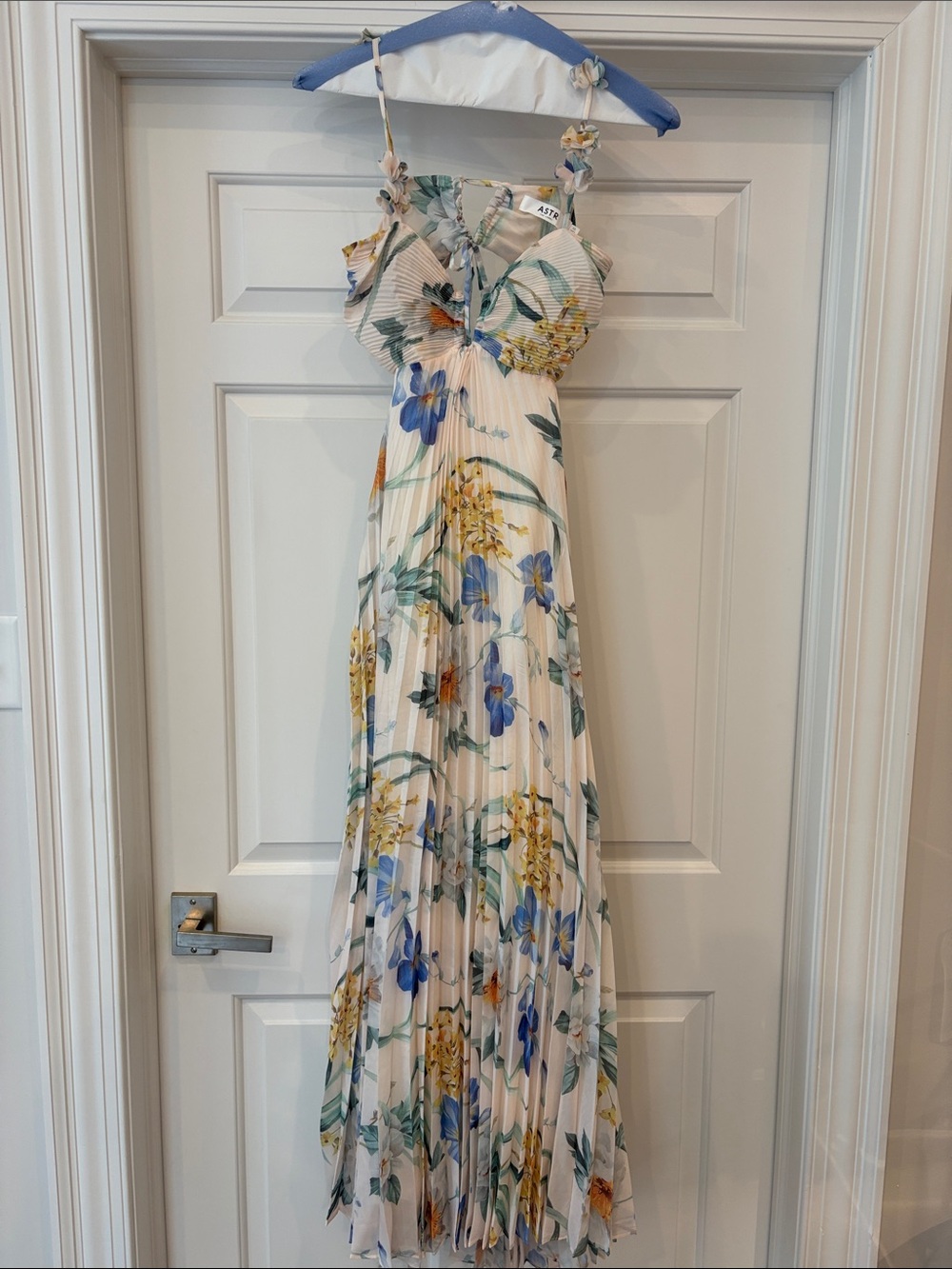 ASTR White Floral Maxi Dress with Blue and Yellow Blooms